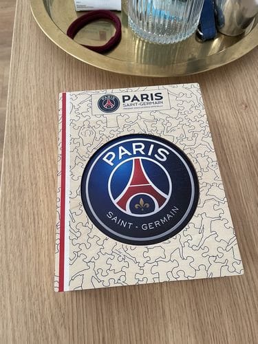 Customer photo review of PSG FC® Logo - Holzpuzzle
