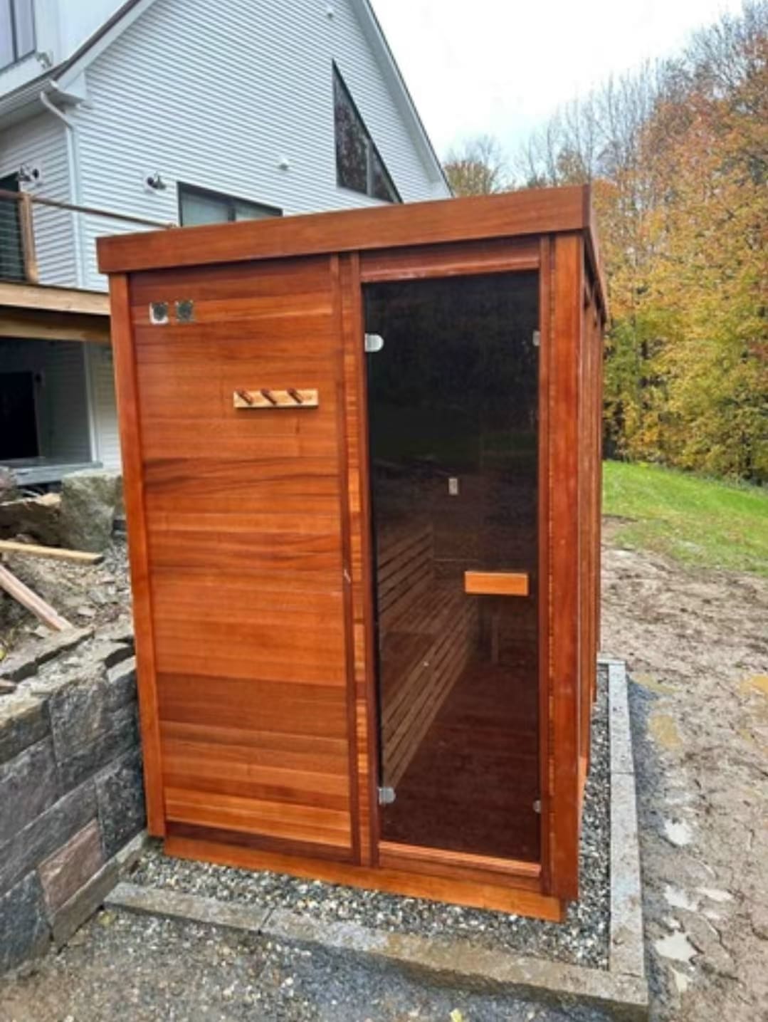 Customer photo review of SAUNASNET® Modern Outdoor Box Sauna Square 04