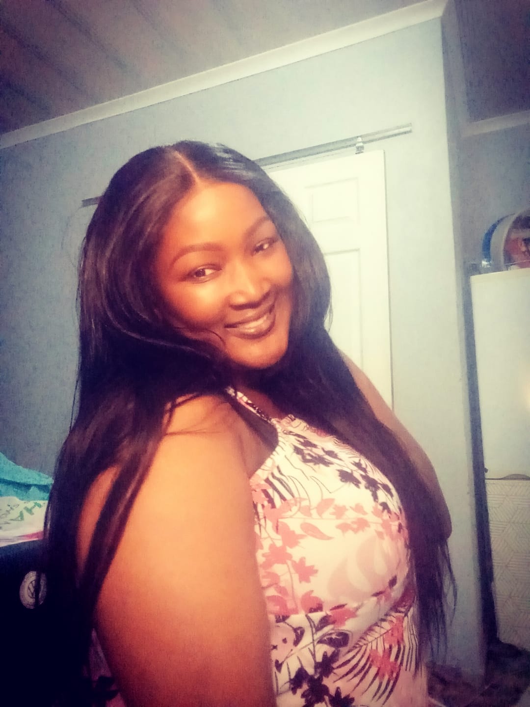 Customer photo review of Brazilian 4x4 Lace Wig - Straight