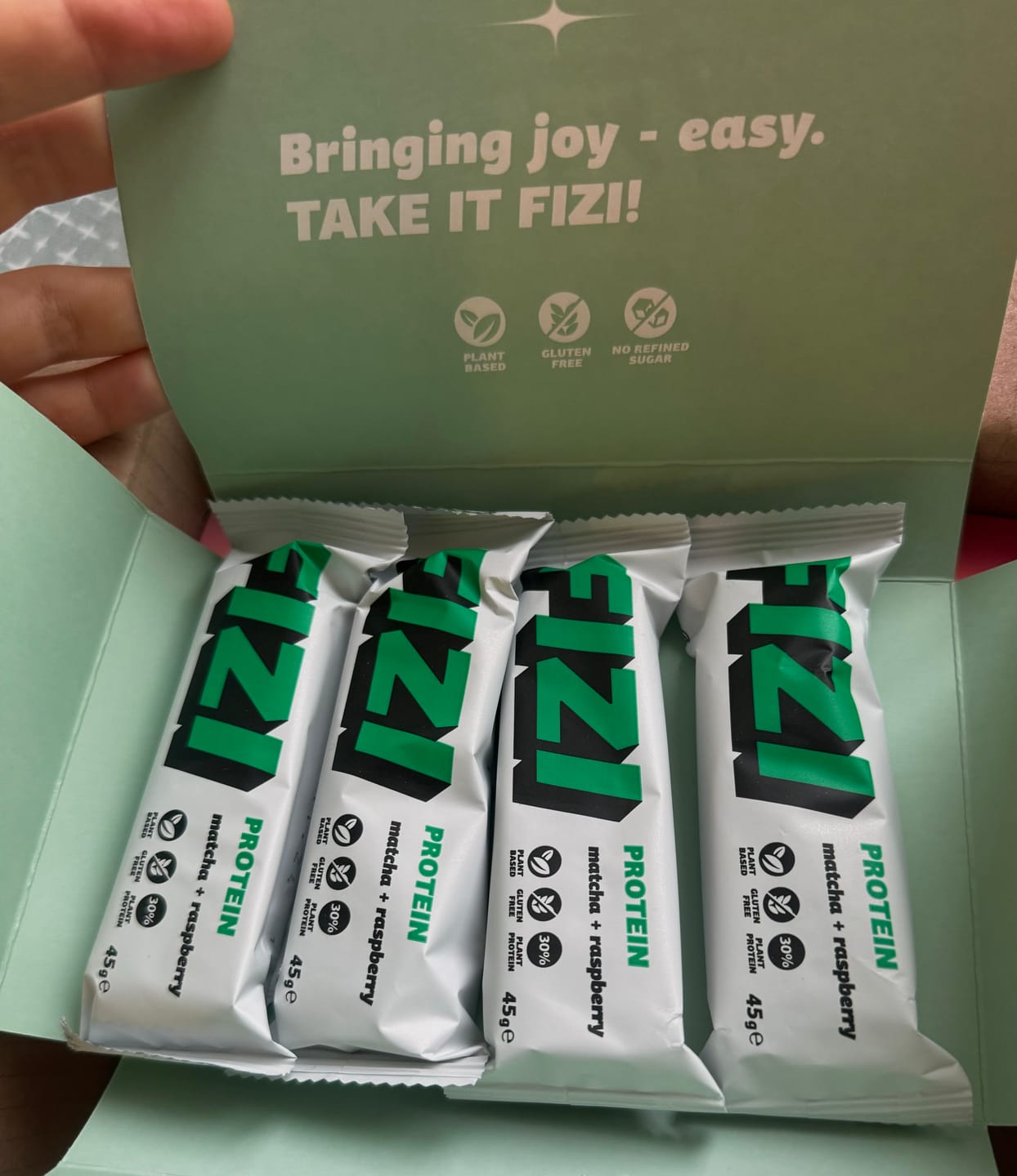 Customer photo review of BATON PROTEINOWY "MATCHA + RASPBERRY"