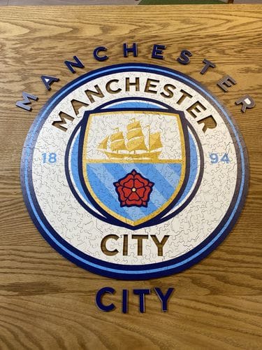 Customer photo review of Manchester City FC® Logo - Holzpuzzle
