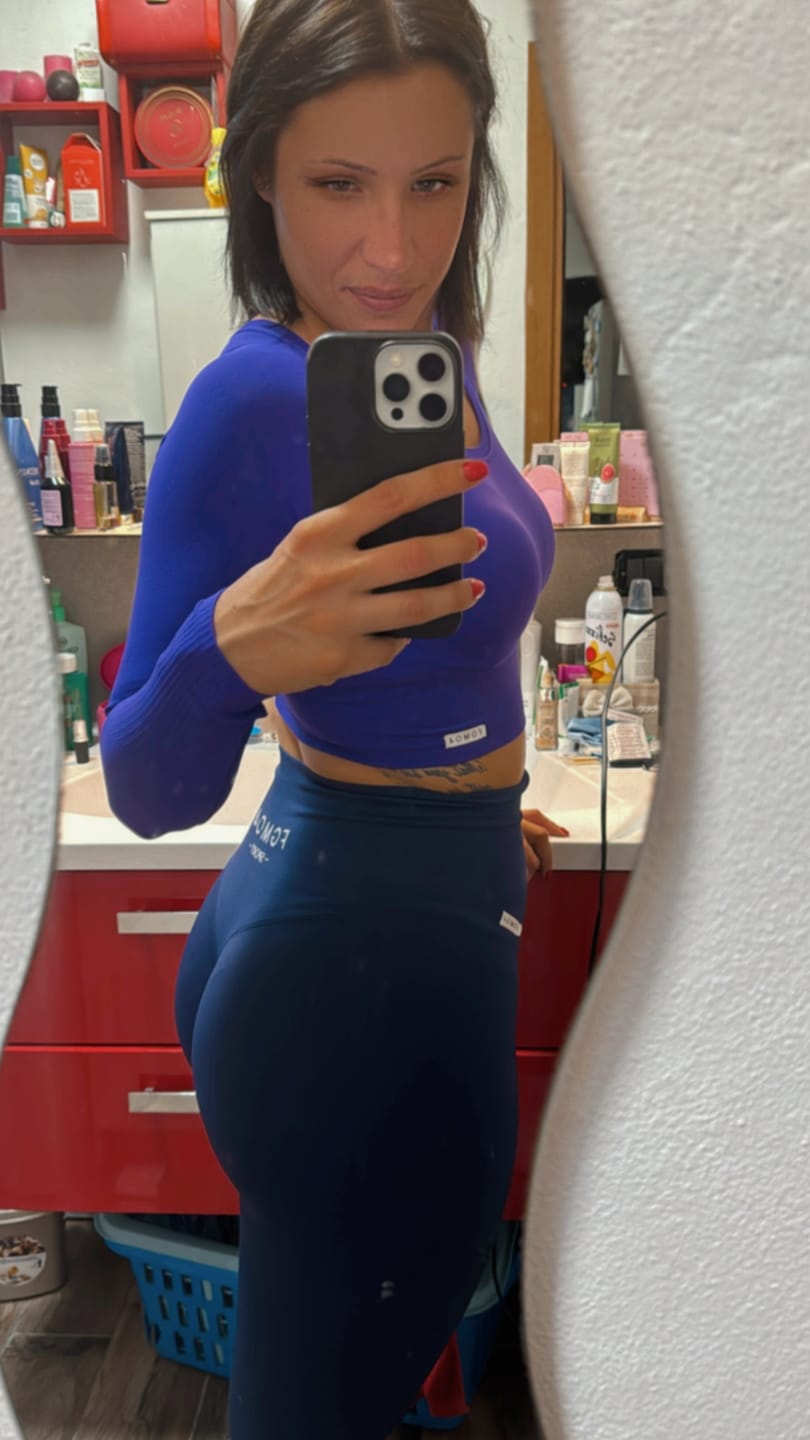 Customer photo review of Leggings Push up Gym Fashion Blu notte