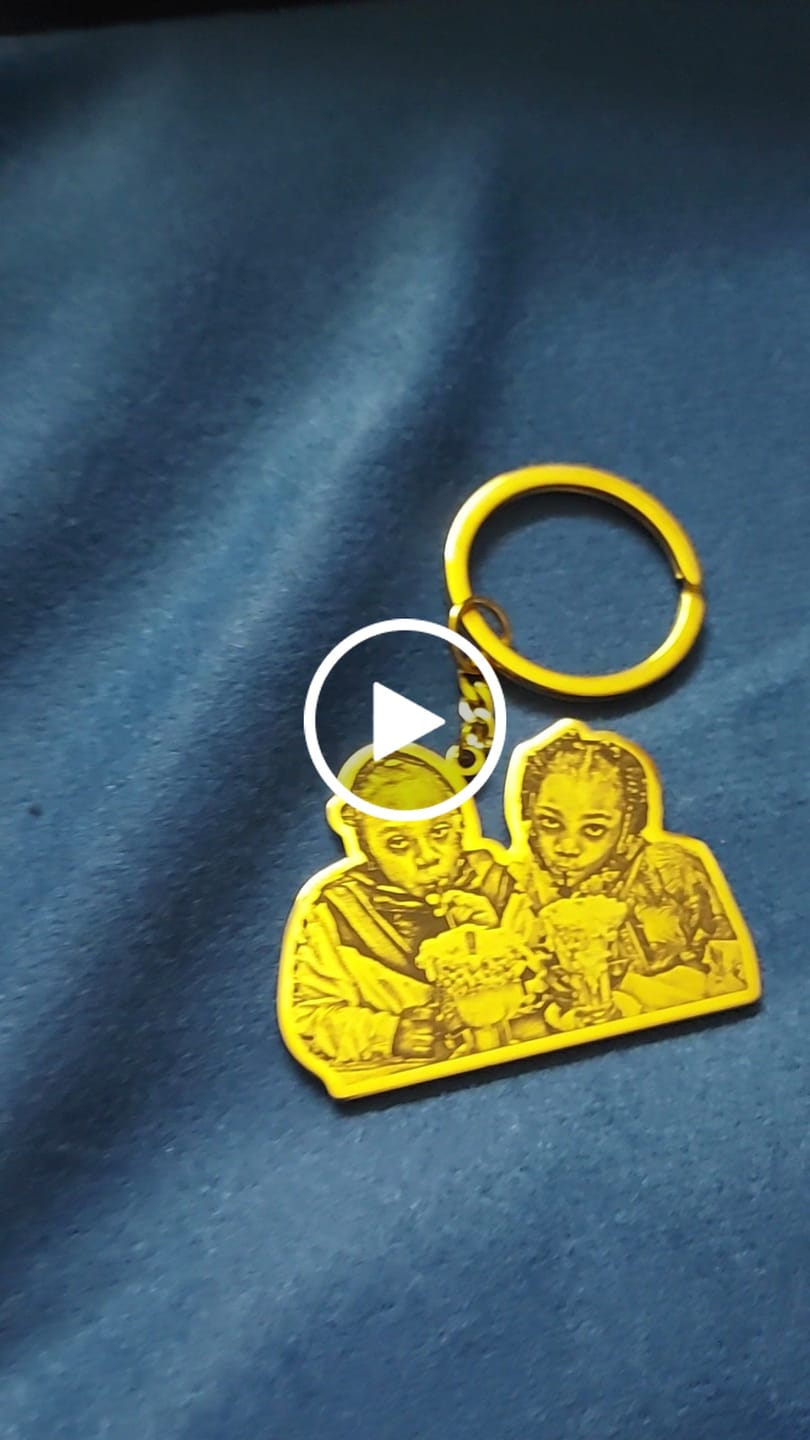 Customer video review of Custom Photo Engraved Keychain