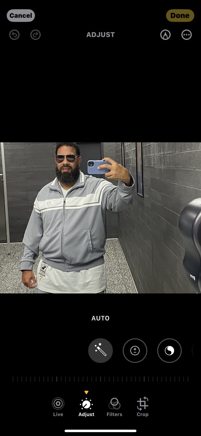 Customer photo review of Damarindo Track Jacket Archivio- Sleet/ White