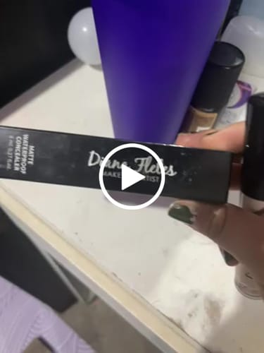 Customer video review of Corrector Diana Fletes A Prueba De Agua