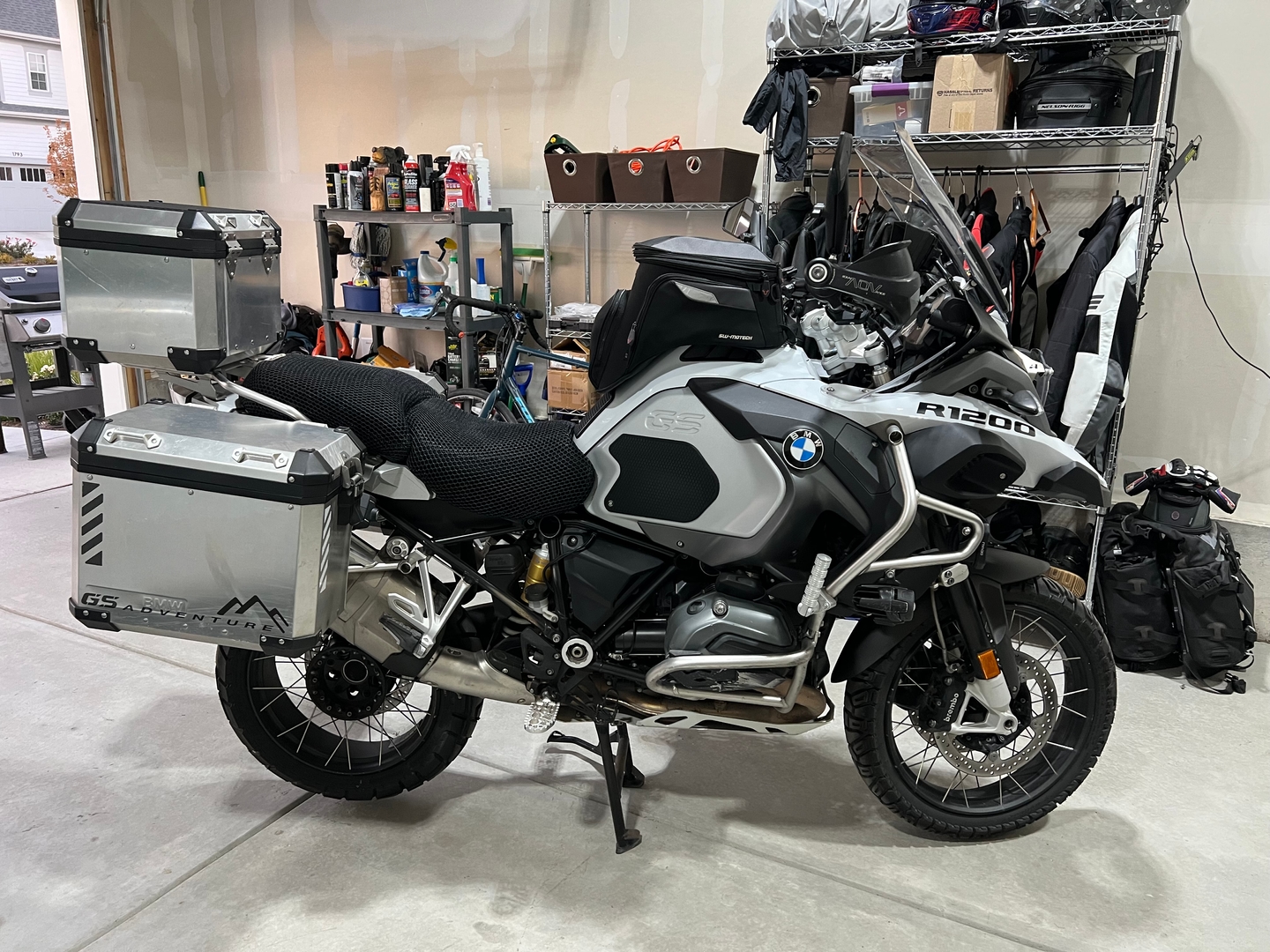 Wind Rider mesh seat cover on a BMW R 1200 GS Adventure