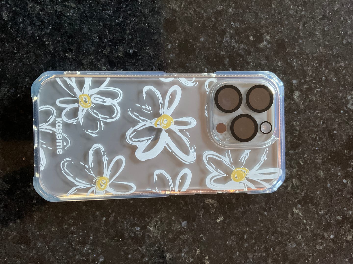 Customer photo review of Give me flowers Clear Case