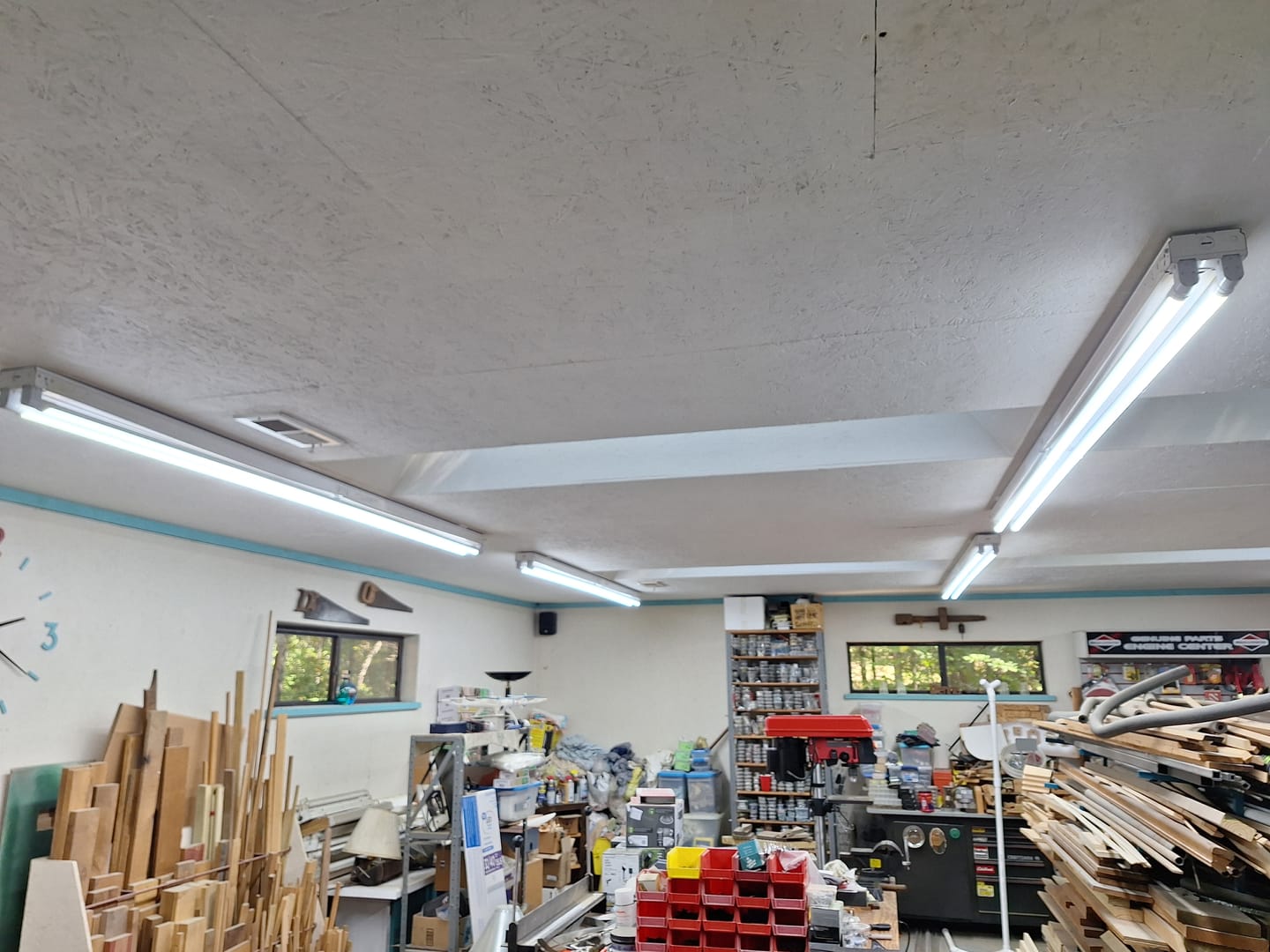 Customer photo review of 8ft 40W LED Tube - R17D Base - 20 Pack - High Output Base - Bypass - (ETL)