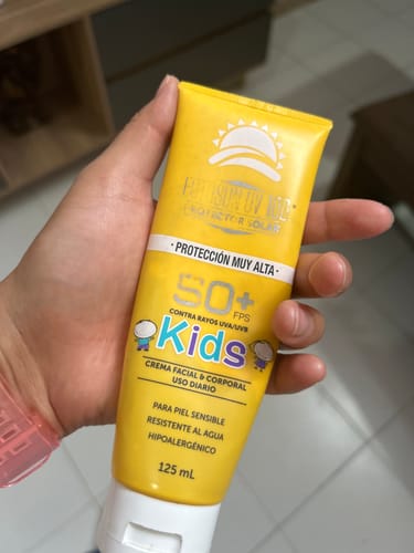 Customer photo review of Protector Solar Fotosun Kids