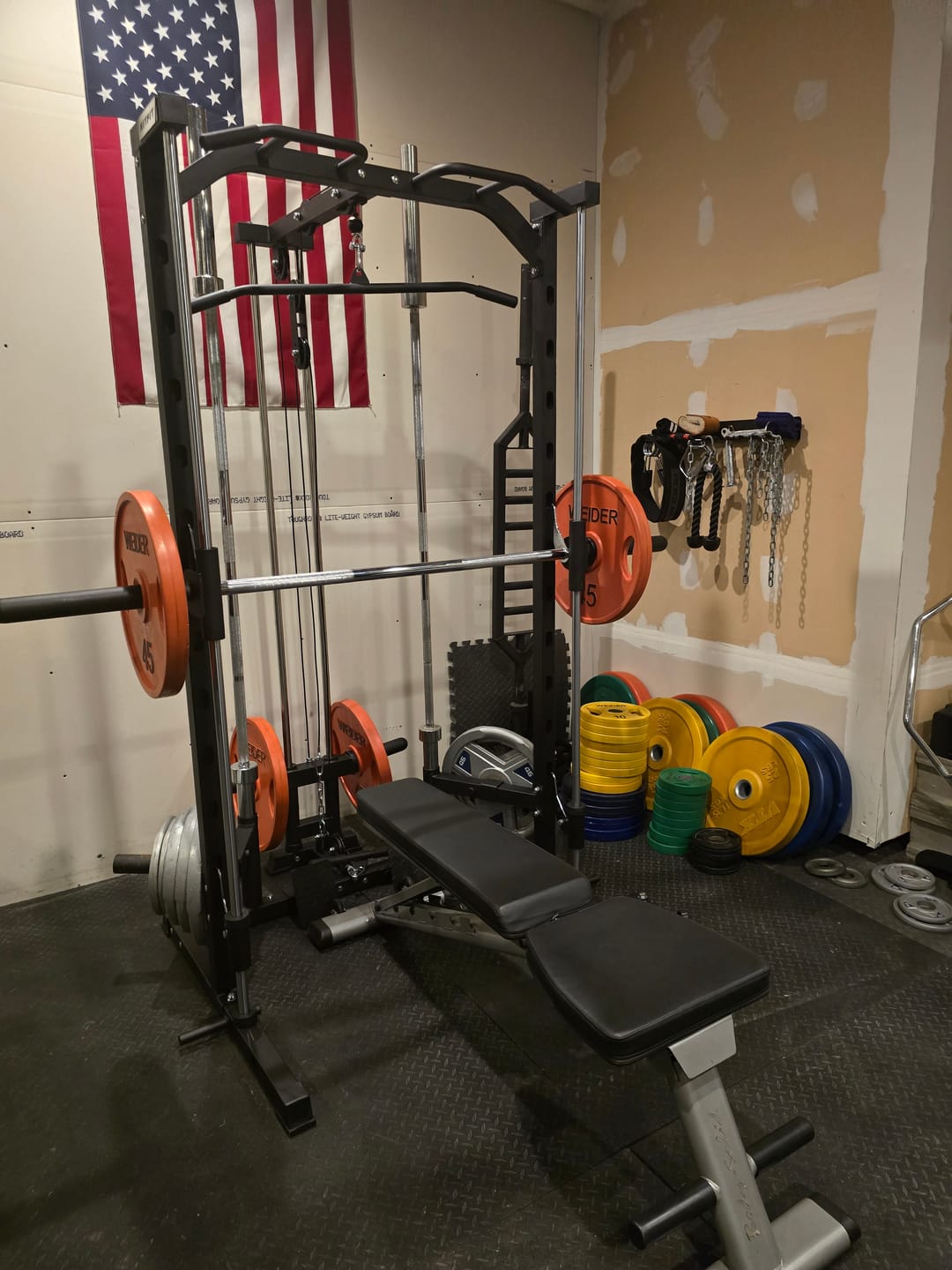 Customer photo review of RitFit PSR05 2.0 Multifunctional Smith Machine Power Rack with LAT-Pull Down System