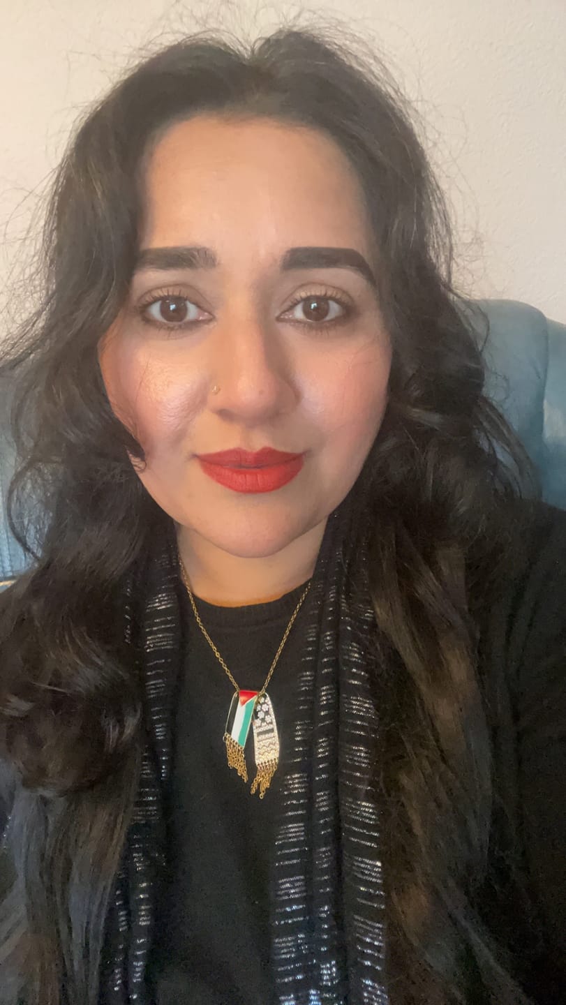 Customer photo review of CATKIN 2 In 1 Highlighter & Cheek Blush