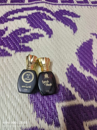 Customer photo review of Lavish Musk Premium Attar Perfume