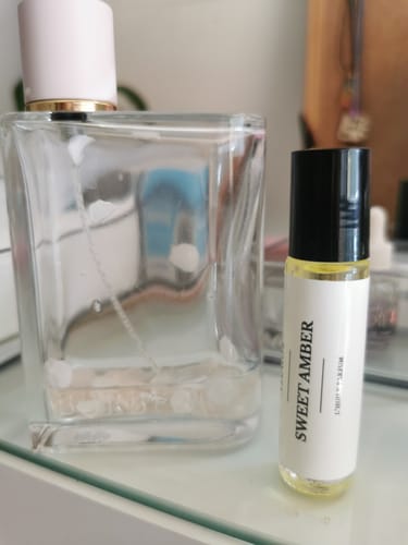 Customer photo review of SWEET AMBER PERFUME OIL
