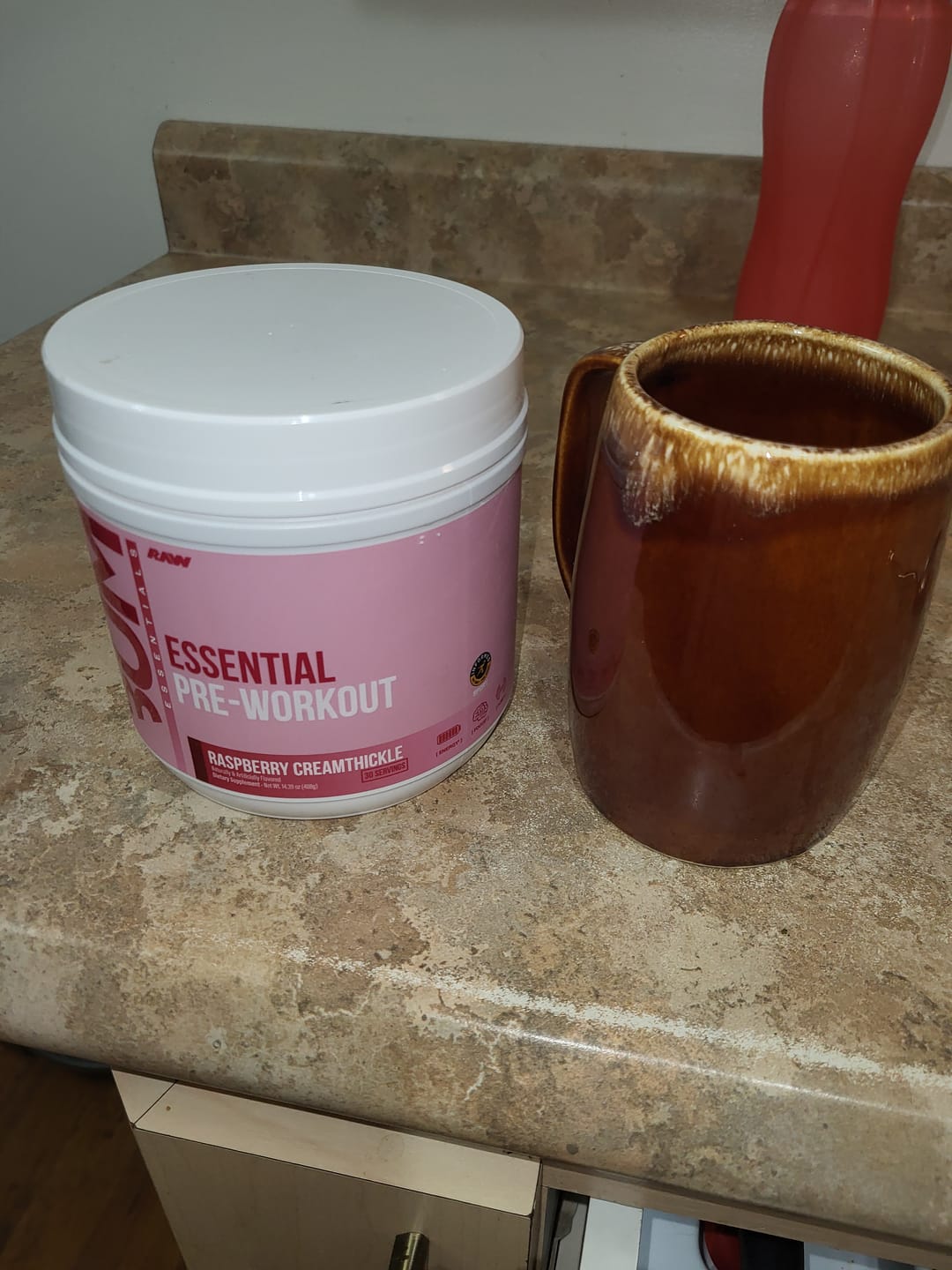 Customer photo review of CBUM - Essentiel Pre-Workout 408g
