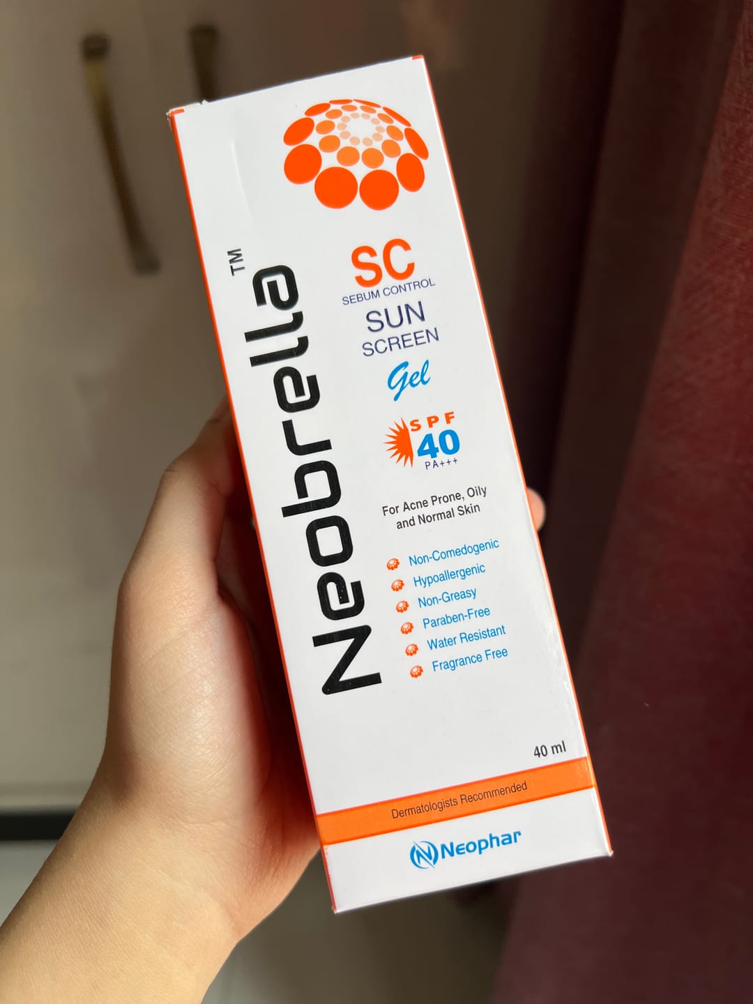 Customer photo review of Neobrella SC (Sebum control gel) (SPF 40 and PA +++)