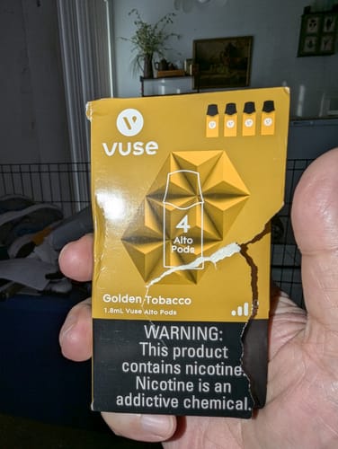 Customer photo review of Vuse Alto Replacement Pods