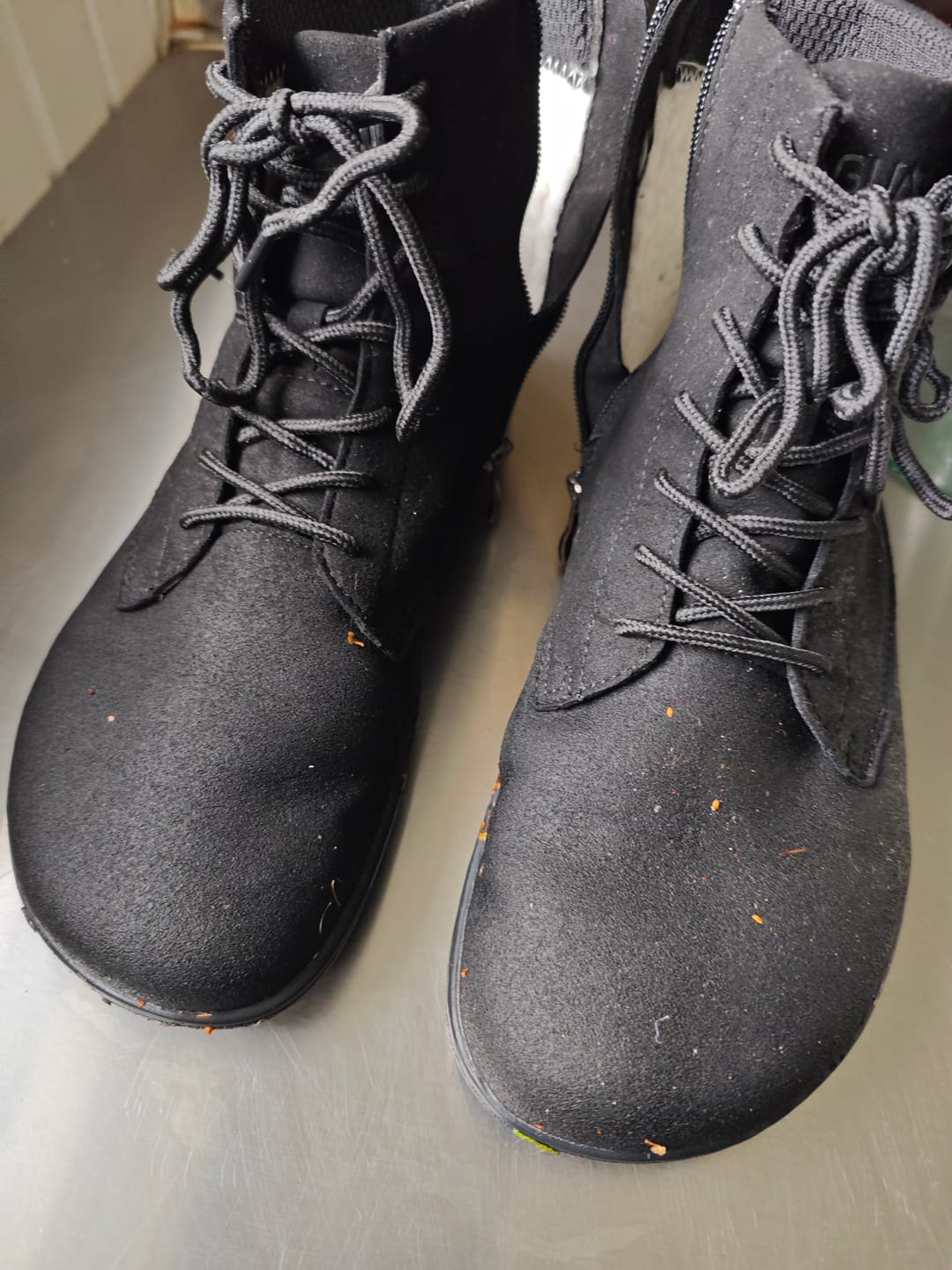 Customer photo review of Ambition II - Zapatos Barefoot de Invierno