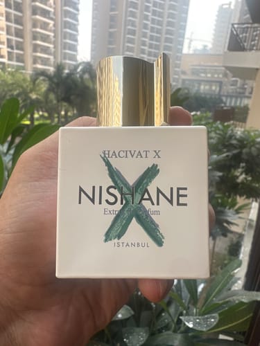 Customer photo review of Nishane Hacivat X Extrait De Parfum For Unisex