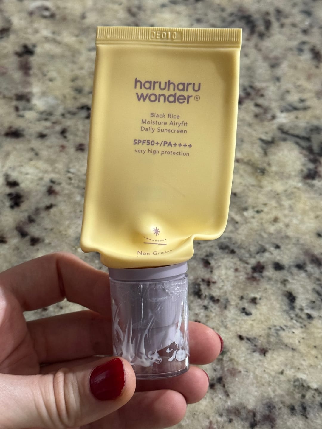 Customer photo review of Black Rice Moisture Airyfit Sunscreen