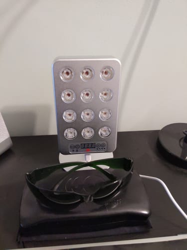 Customer photo review of Target Light 3.0 Handheld Red Light Therapy