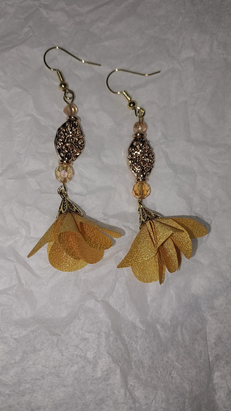 Customer photo review of Mini Bead Mix in Orange Bell Pepper