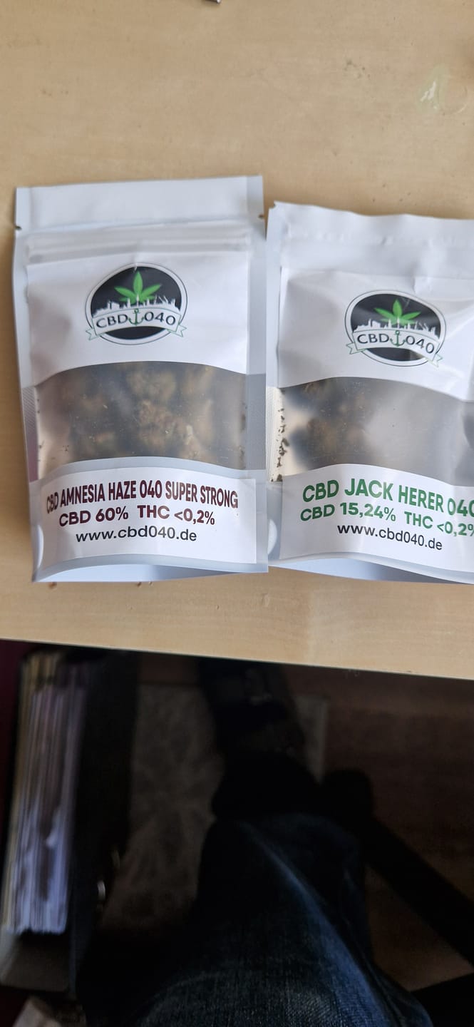 Customer photo review of Amnesia Haze Extra Strong 60% - CBD Blüten - Indoor - Unsere stärkste CBD Sorte