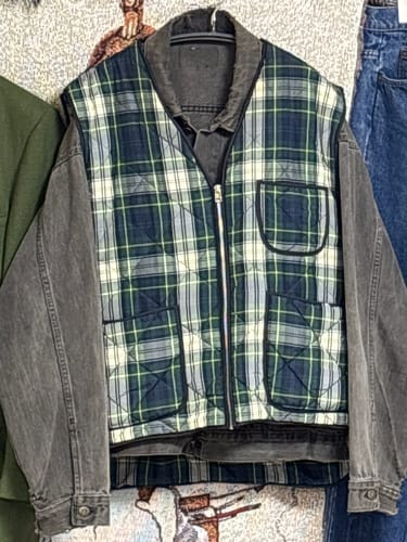 Customer photo review of Vintage Banana Republic Jacket Mens Large Green Plaid Vest