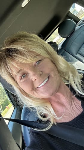 Customer photo review of Full Shine Clip in Extensions 100% Remy Human Hair Balayage Blonde (#18/22/60)