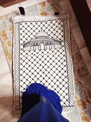 Customer photo review of Fiber Padded Prayer Mat- White Mosque