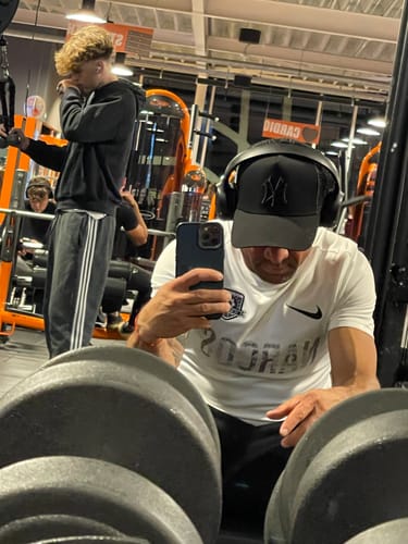 Customer photo review of Maillot Narcos - Noir