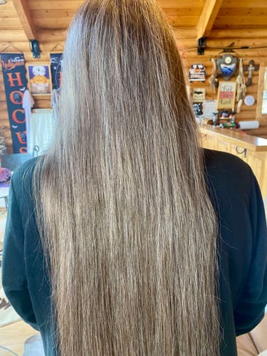 Customer photo review of Weightless Shampoo & Conditioner Refill