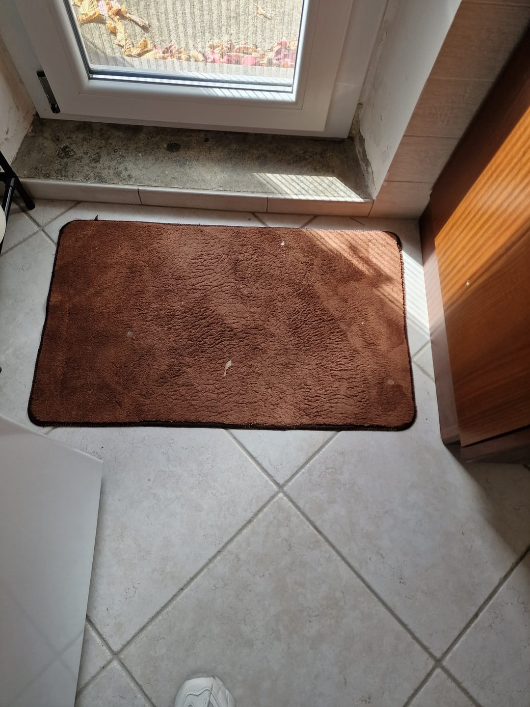 Customer photo review of Tappeto Magico® - L'Originale zerbino per Interno ed Esterno, Antiscivolo Lavabile In Lavatrice, Ultra Assorbente Tappeto, Tappetini Per Il Bagno, Cucina, Casa - Made In Italy