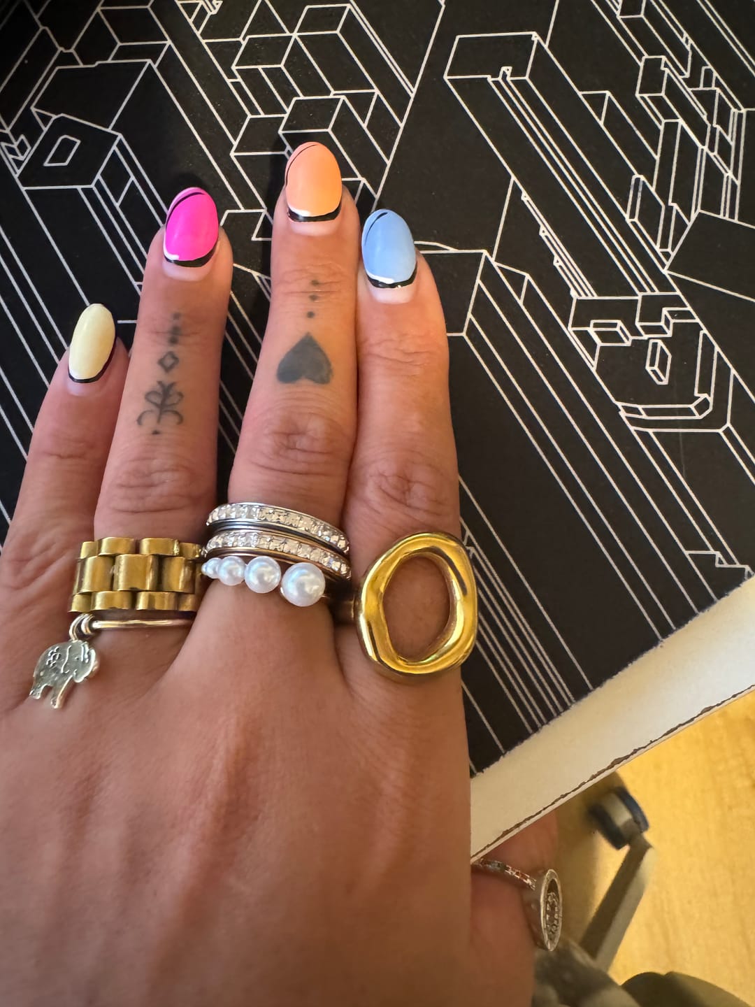 Customer photo review of Vina Melted Gold Ring