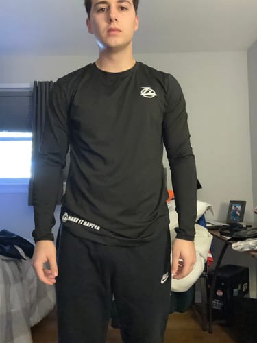 Customer photo review of Black Zz Sport Long Sleeve