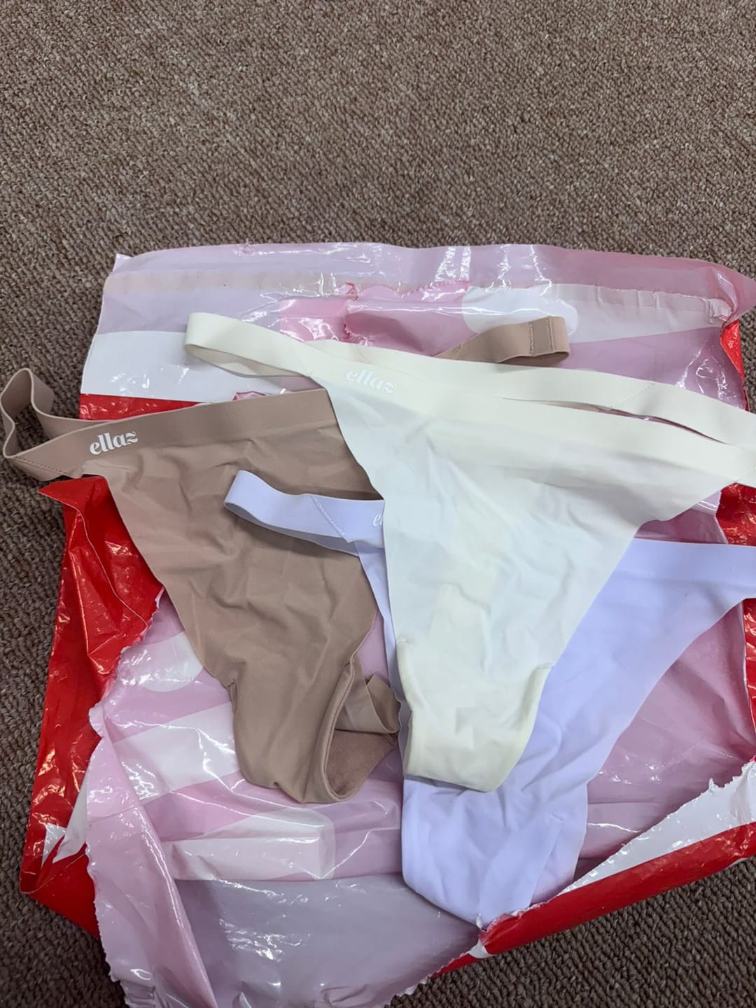 Customer photo review of Tanga G String Seamless