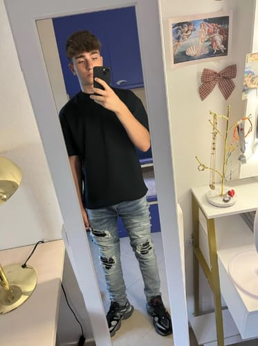 Customer photo review of Jeans