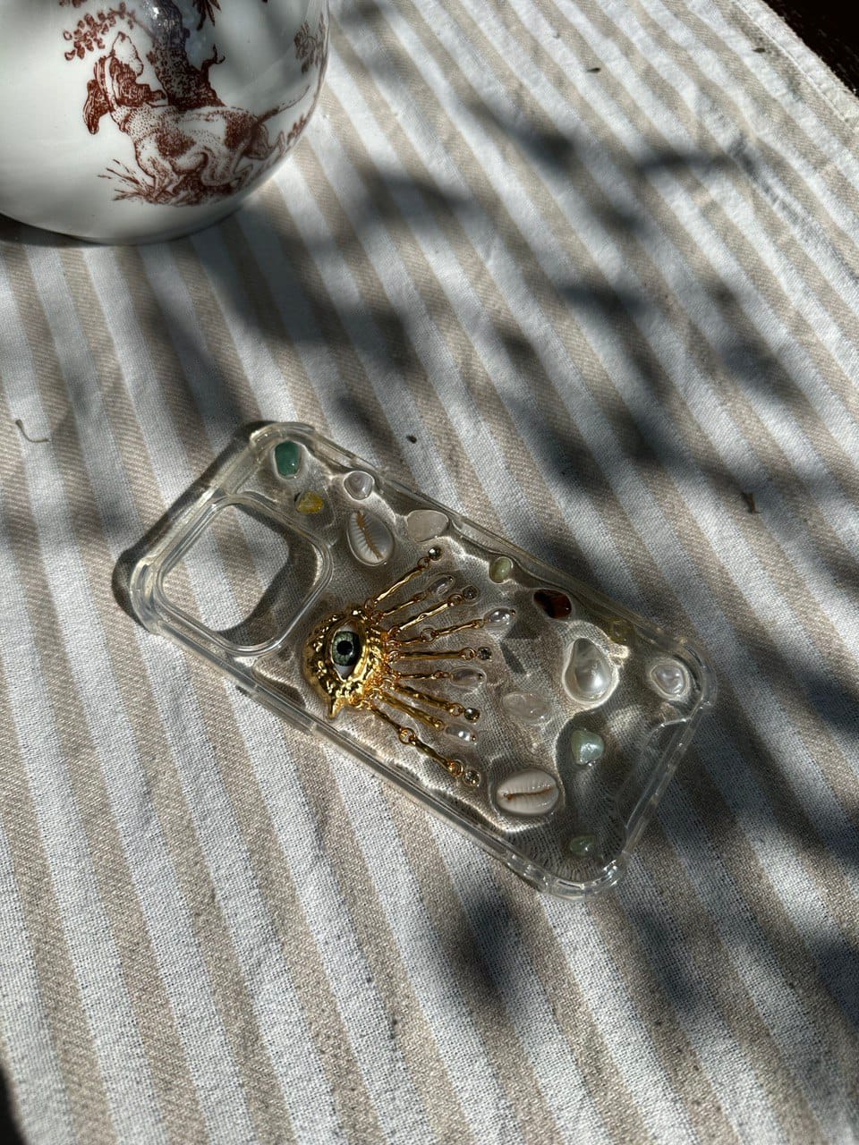 Customer photo review of Dream Series. Golden eye