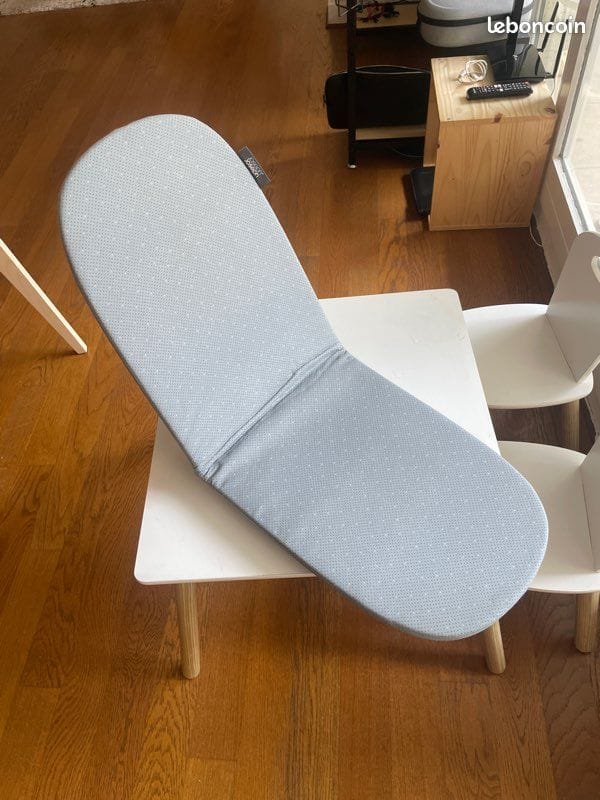 Customer photo review of Table à Repasser Pliable  – Votre Nouvel Allié Gain de Place