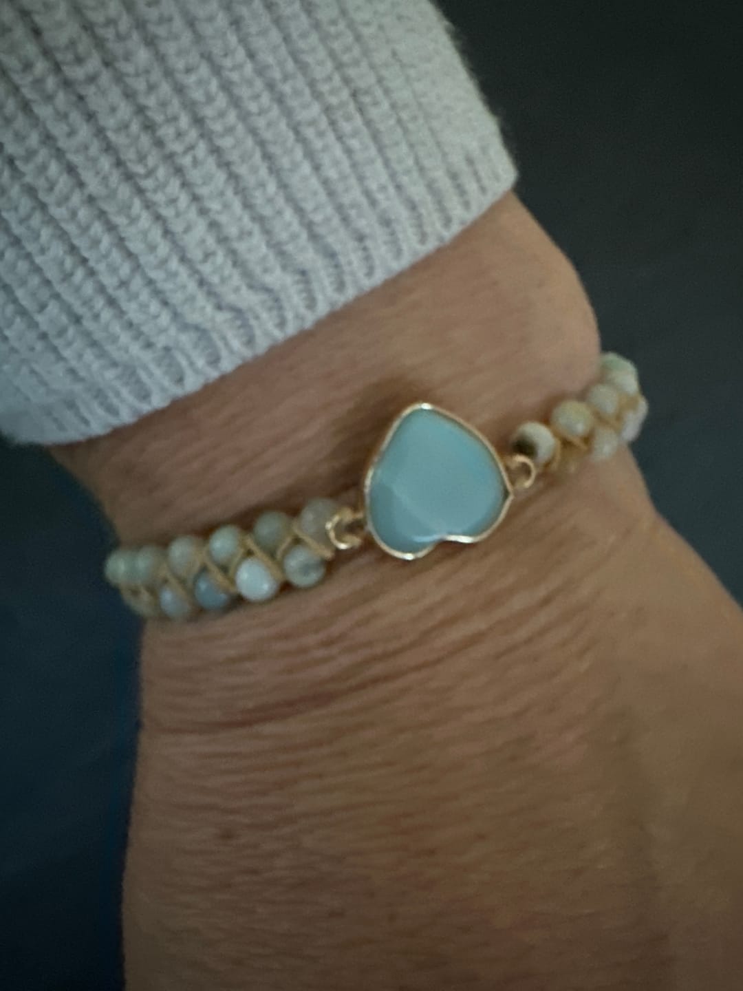 Customer photo review of HERZ Amazonit Armband
