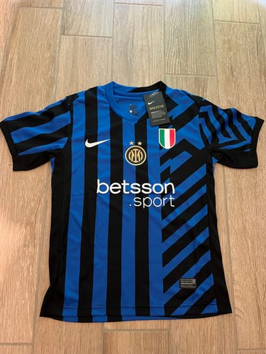 Customer photo review of MAGLIA INTER HOME 2024/25 - (1)