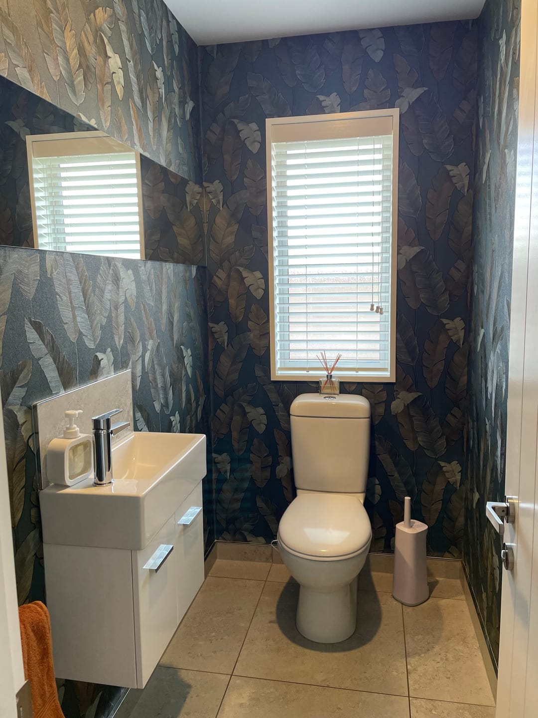 Customer photo review of Bali Fronds Wallpaper - Teal