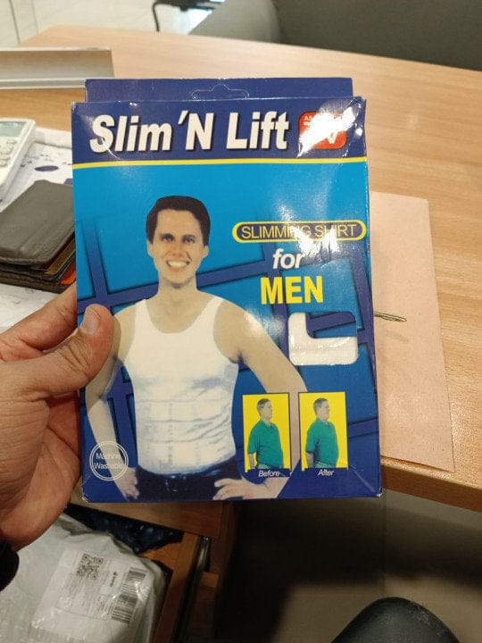Customer photo review of Men Slimming Body Shaper
