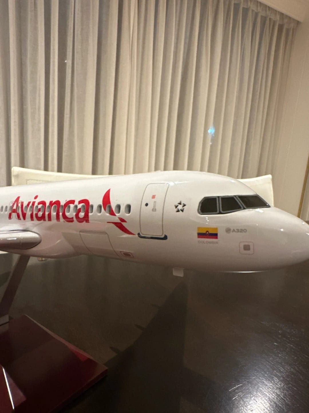 Customer photo review of A320 Neo Avianca - Scale 1/80 - 47cm - 18,5 in