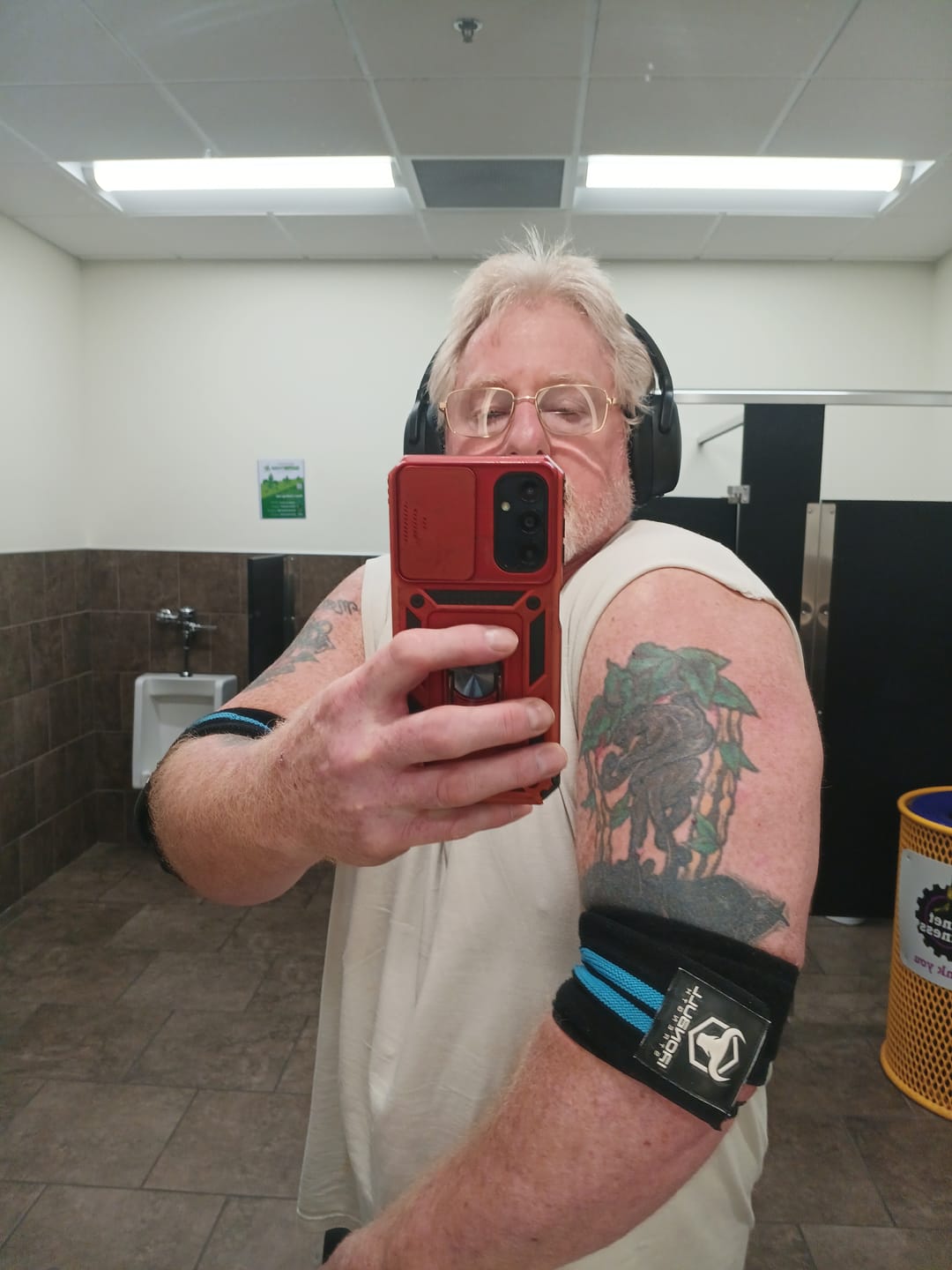 Customer photo review of ALL NEW! PUMP NON STIM PRE | SAMPLE PACK (Rainbow Dragonfruit) - 3 Sample Pack