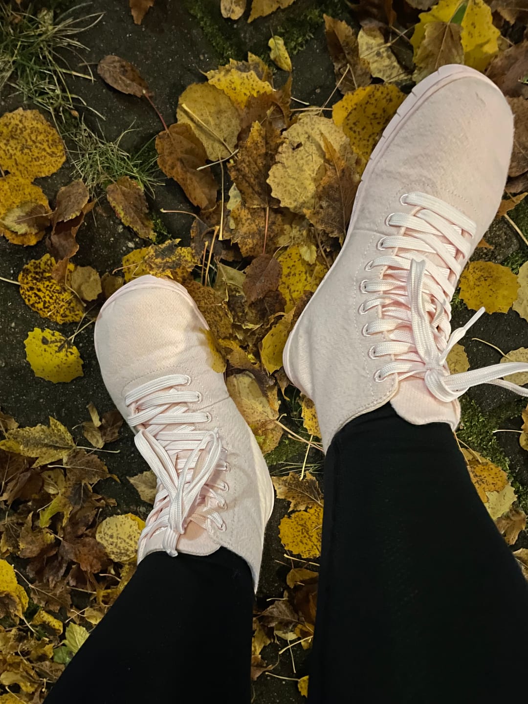 Customer photo review of Vaistoa Tunto -paljasjalkatennarit