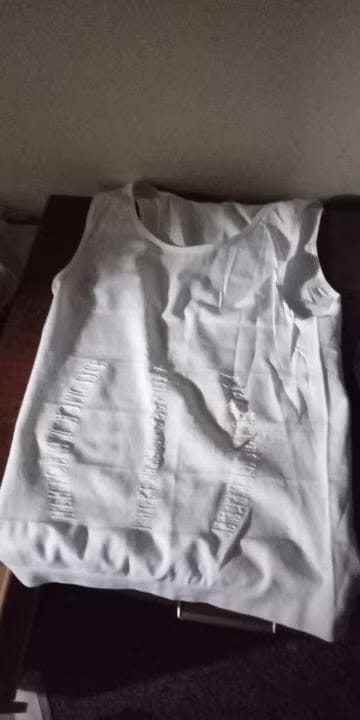 Customer photo review of Men Slimming Body Shaper