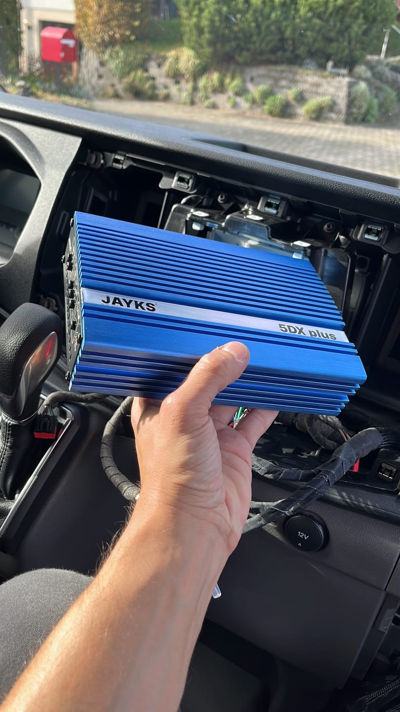 Customer photo review of 5DX plus | Auto-Verstärker mit Plug & Play