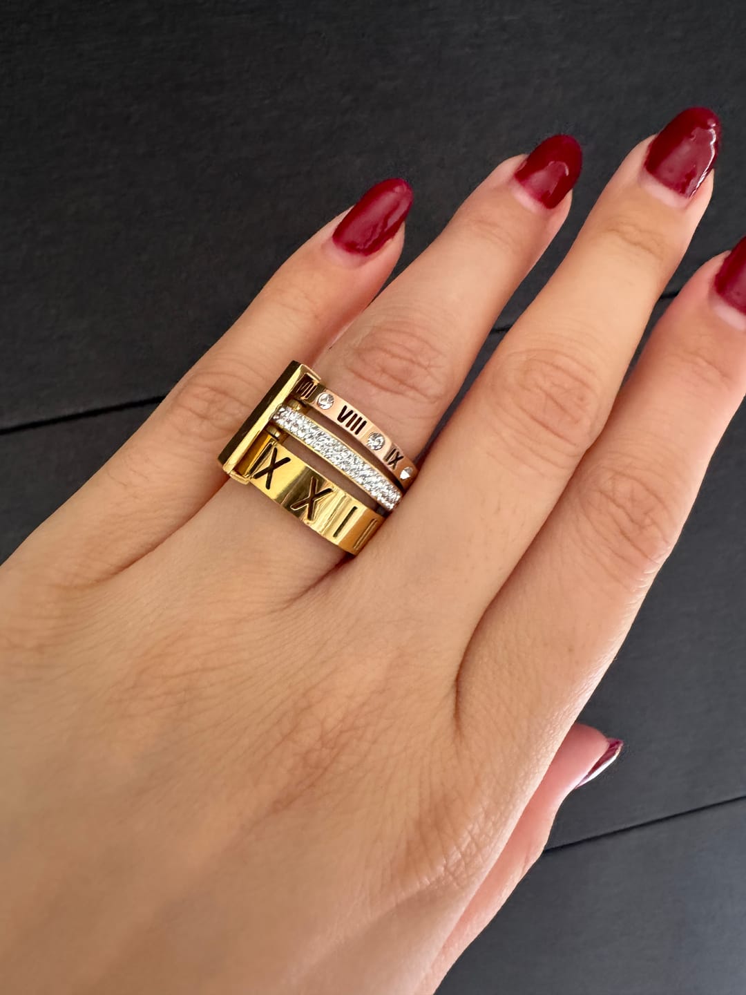 Customer photo review of Anel Triplo Momentos Banhado em Ouro 18k