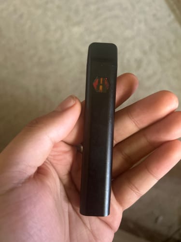 Customer photo review of Disposable Vape Delta 9 Purple Punch Indica