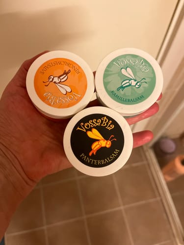 Customer photo review of Pakketilbod: Emils favorittar - Ringblomstsalve 50 ml, Panterbalsam 50 ml, Kamillebalsam 50 ml.